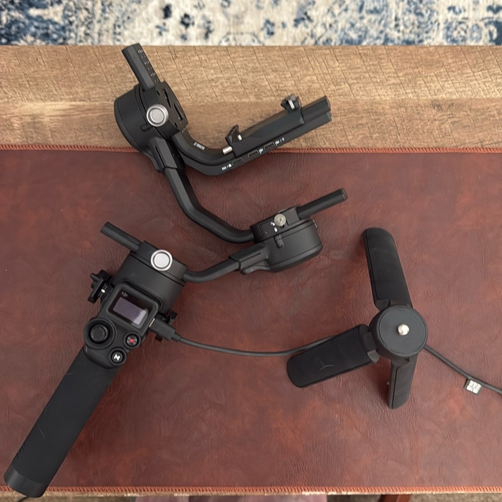 DJI SC-2 3-axis gimbal stabilizer